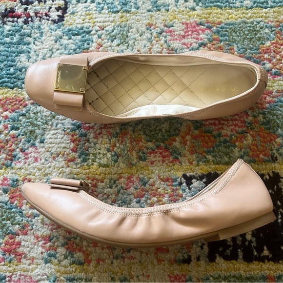 Cole Haan Women’s Tali Bow Ballet Flat / Tan 10B - Picture 1 of 5